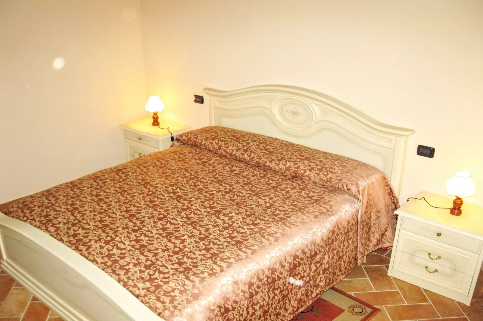 Fuoco-Bedroom