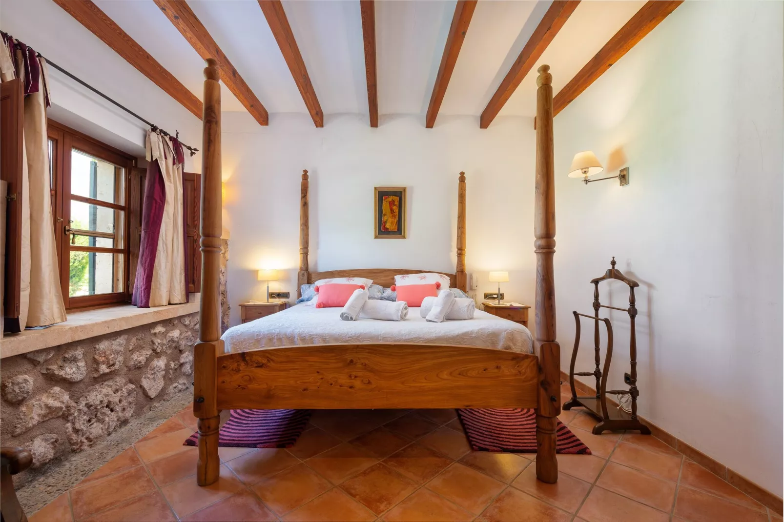 Can Colis-Bedroom