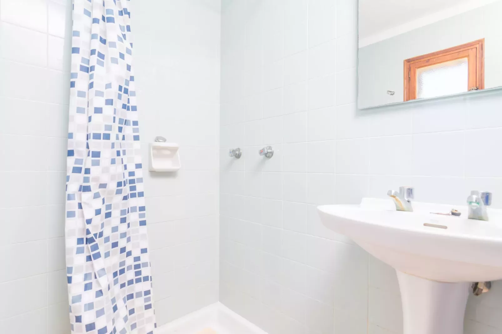 Can Calistro-Bathroom