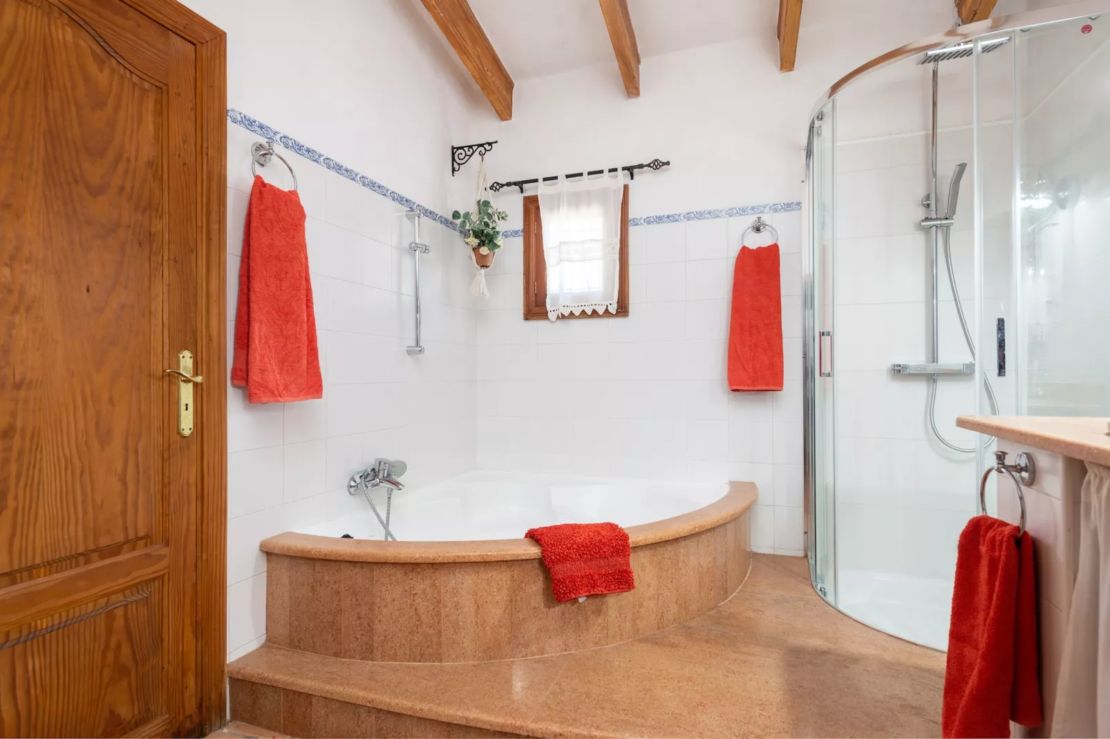 El Reboster (carboneras)-Bathroom