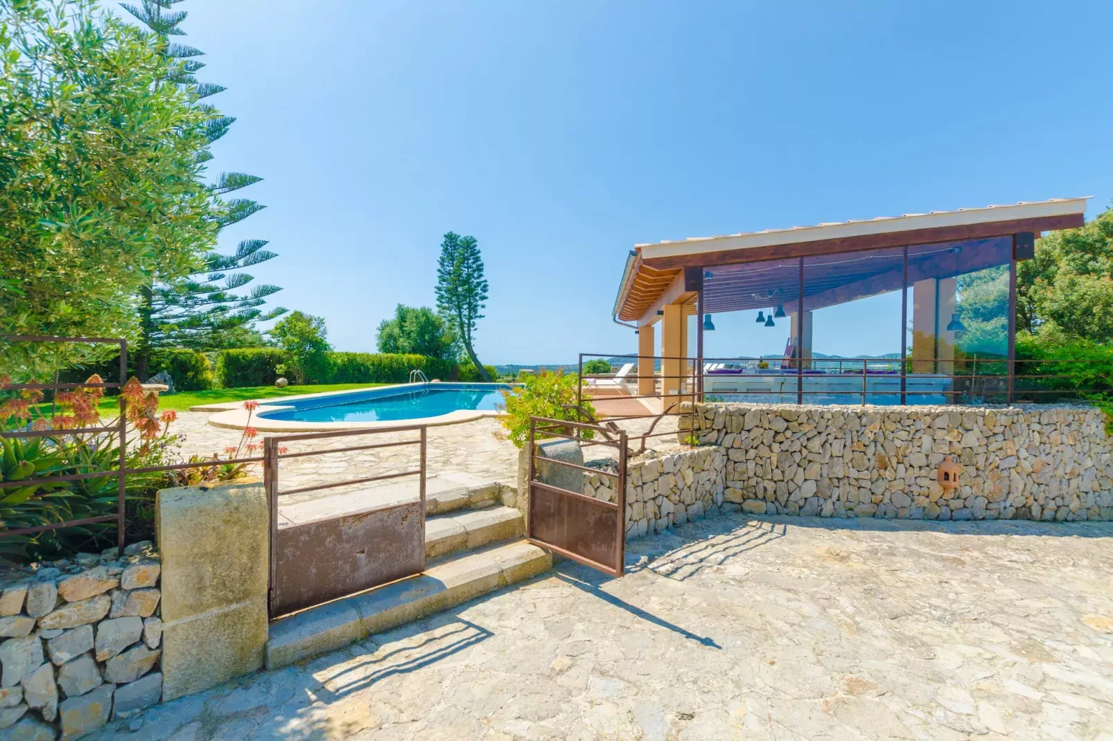 Finca Can Setri-Reception hall
