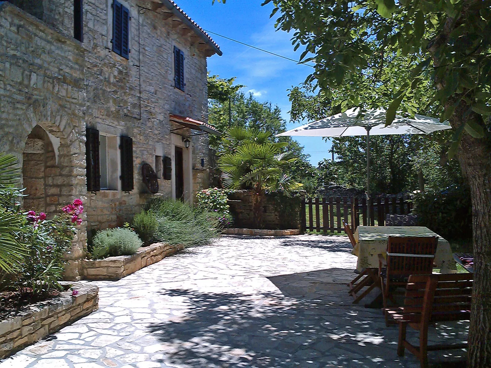 Village Family House Ranka-Dehors