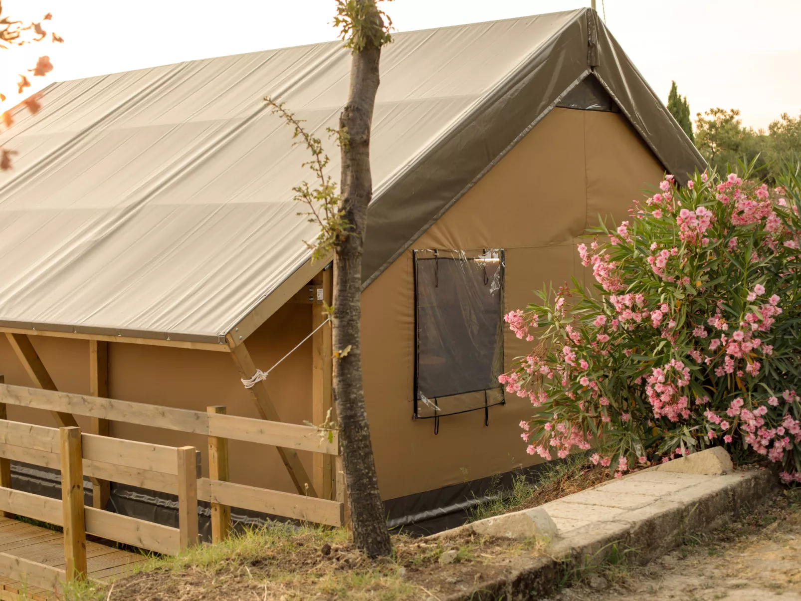 Glampingtent Zeus-Draußen