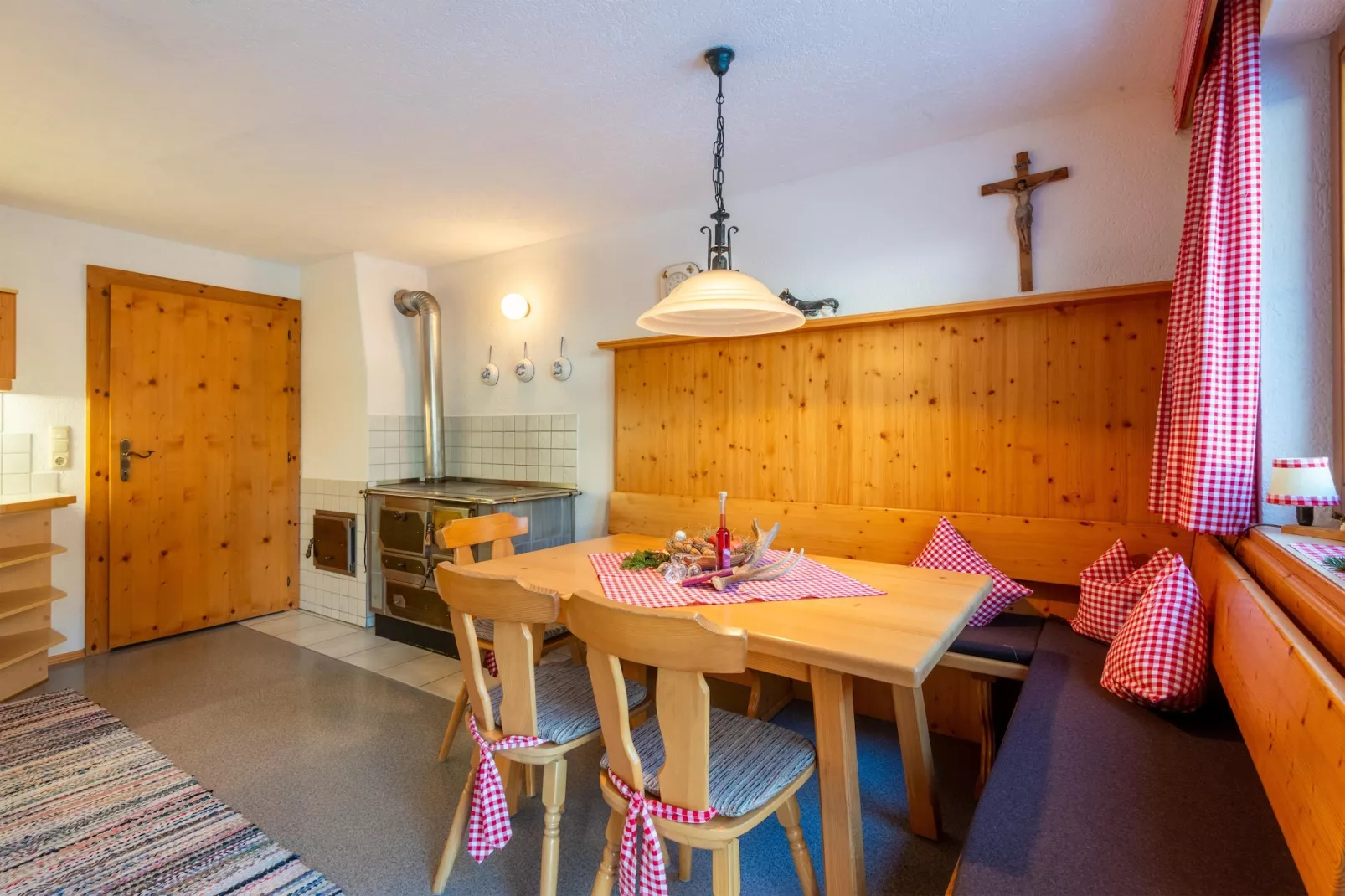 Ferienhaus Die Ginin-Außenbereich Sommer