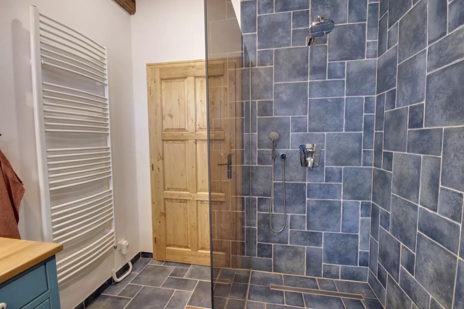 Horni Marsov KHK310-Badezimmer