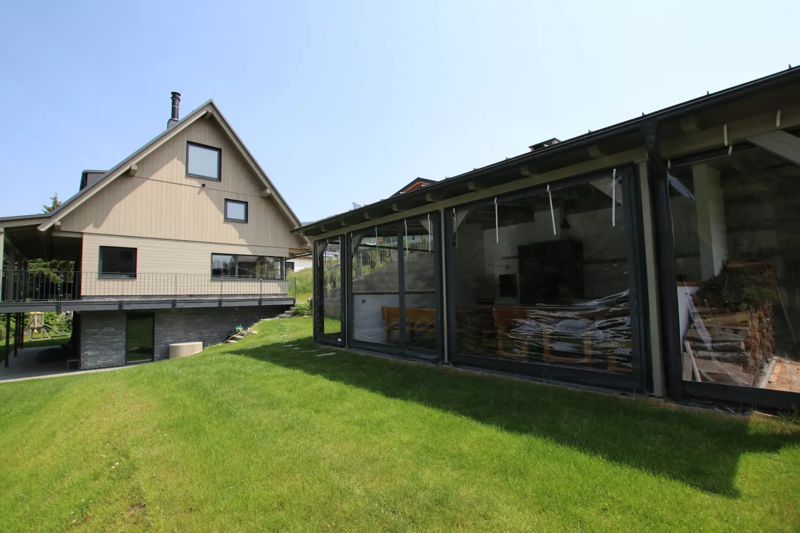 Dolni Morava ODP075-Gardens summer