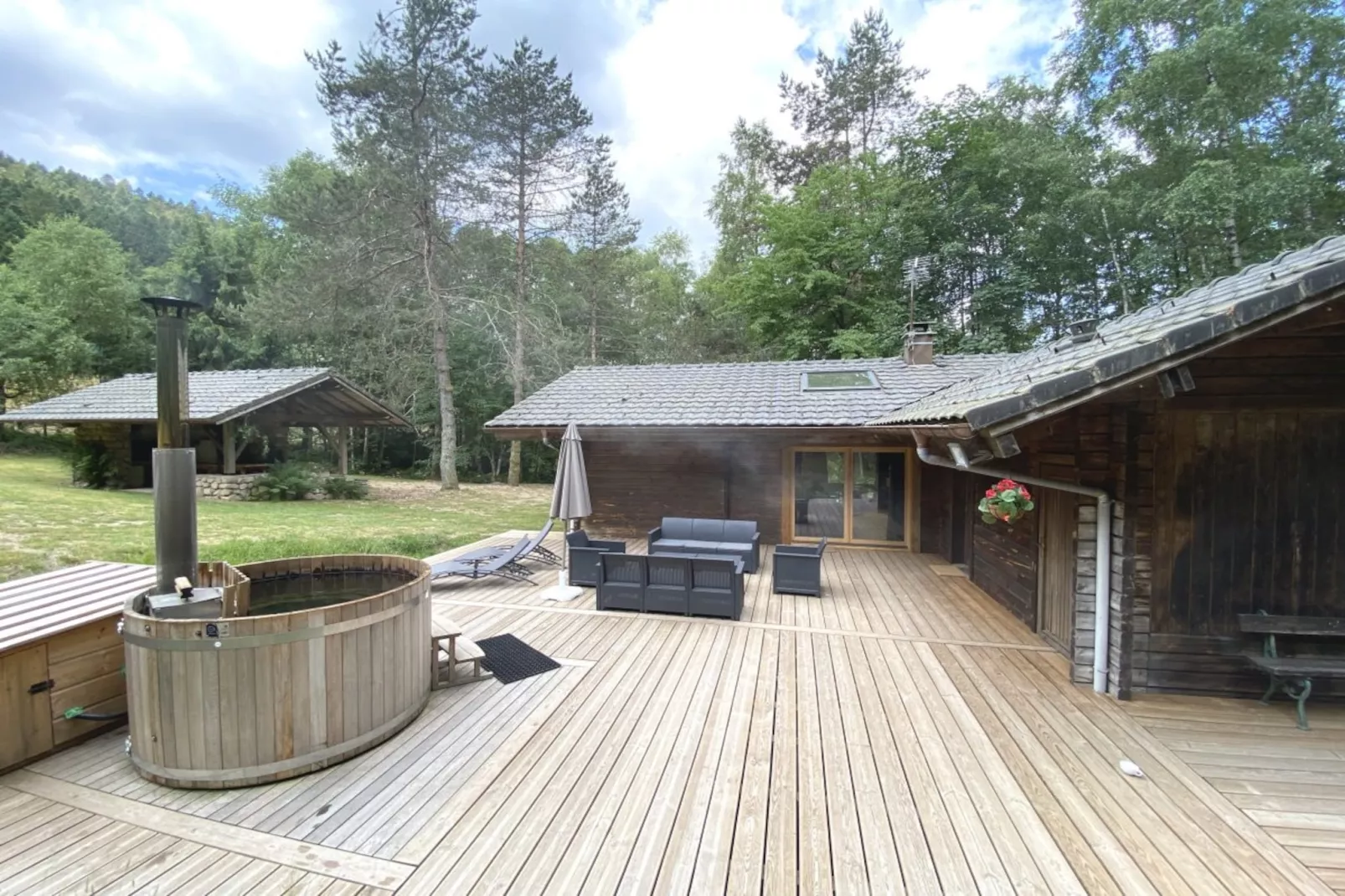 LE FISHING LODGE Chalet en bois avec Bain Nordique-Außenbereich