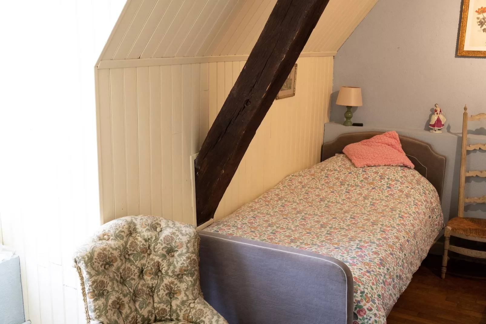 LE VIEUX CHATEAU-Schlafzimmer