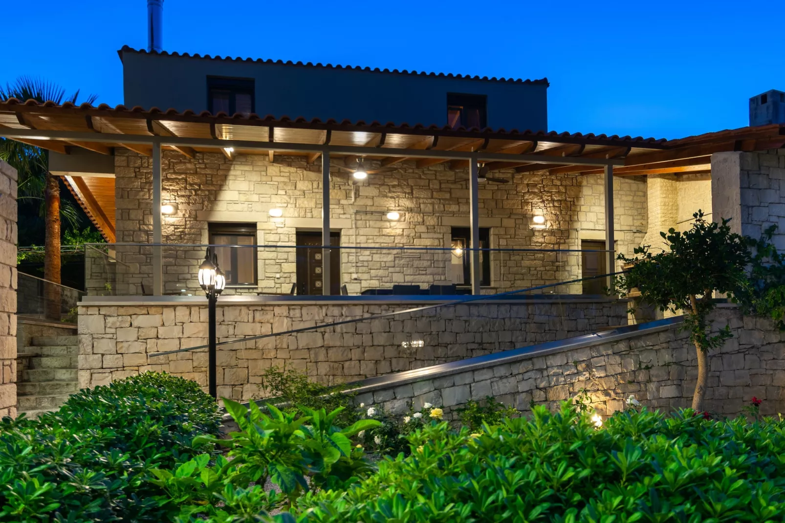 Kipo Paradiso stone villa-Outdoor