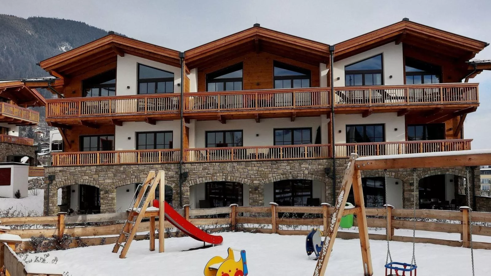 Tauern Suites Mitterwirt TOP 214-Außenbereich Winter