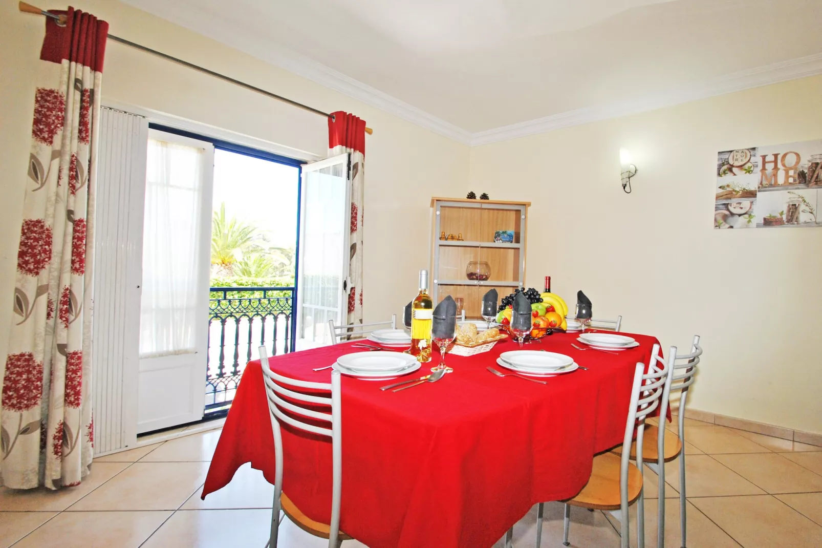 Apartment Paphos-Esszimmer