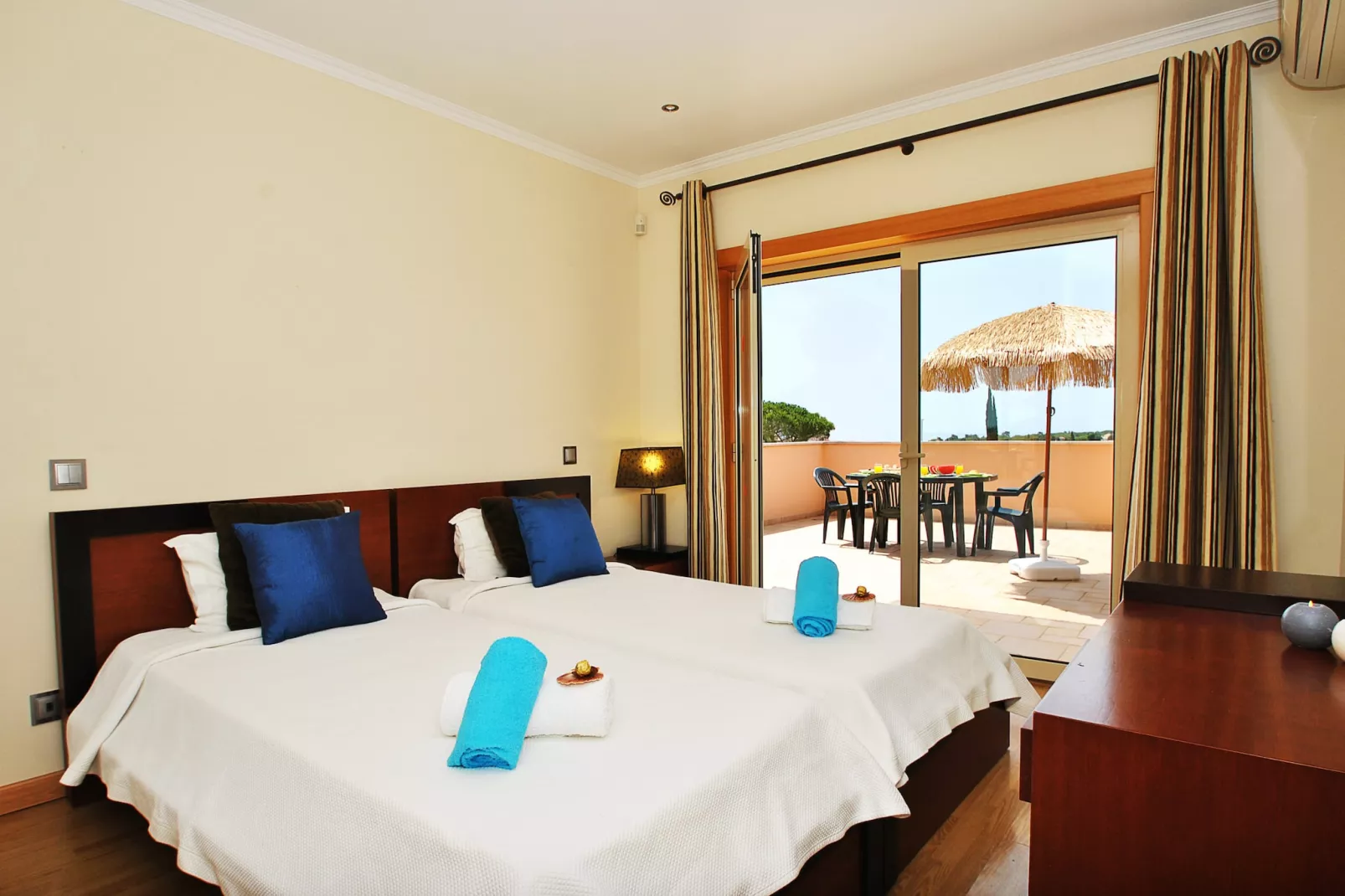 Villa California-Chambre
