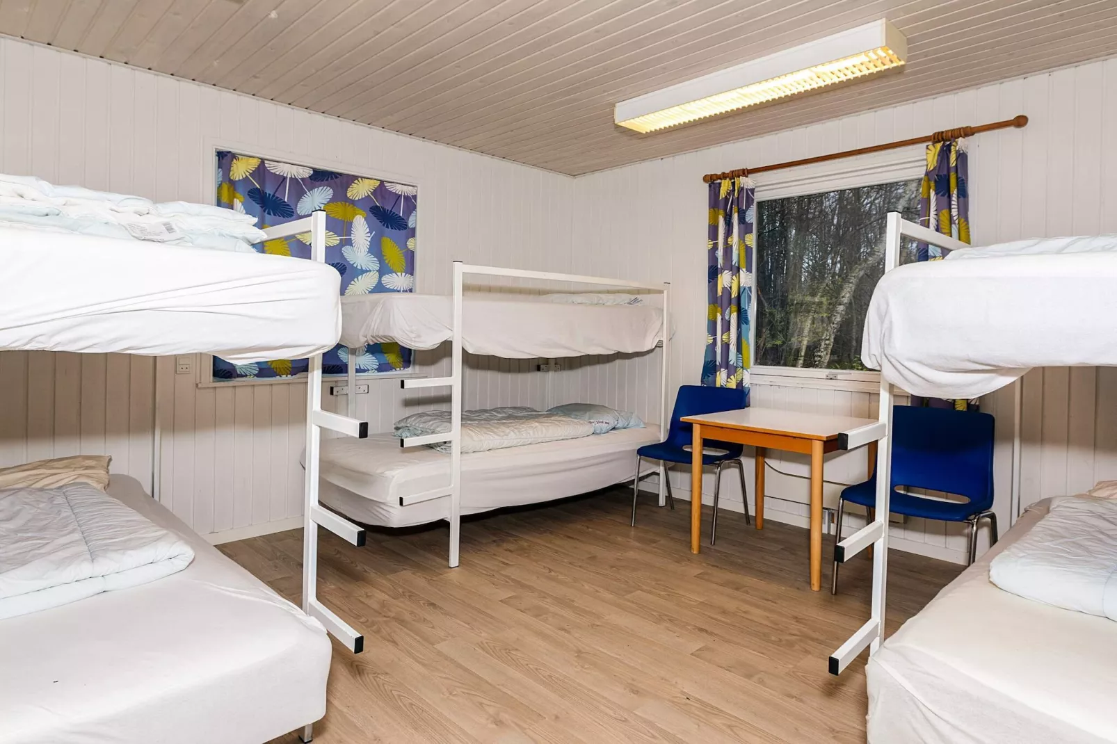 Delt værelse til 6 personer-Indoor