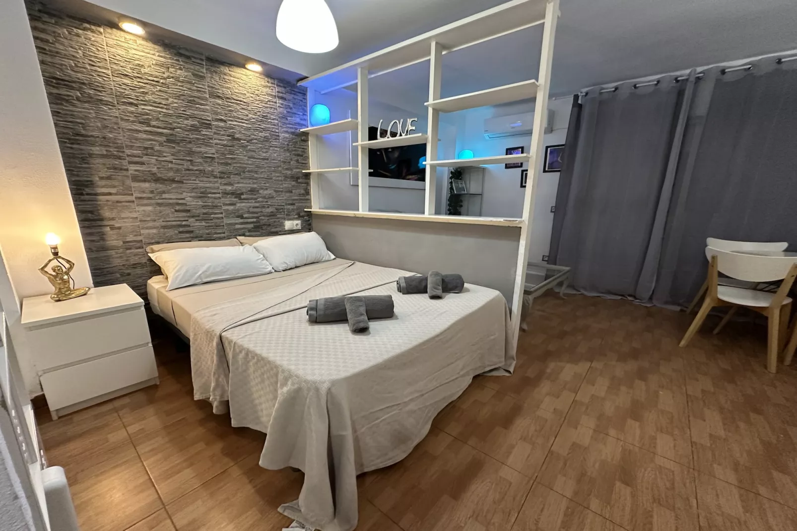 Salome de SteraM FLATS Torremolinos-Chambre