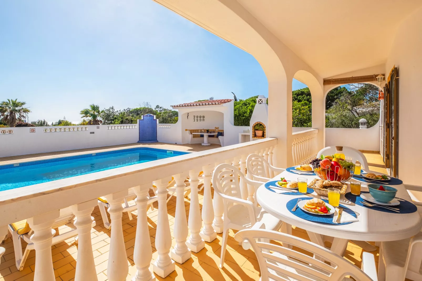 Villa Renaissance-Terrace balcony