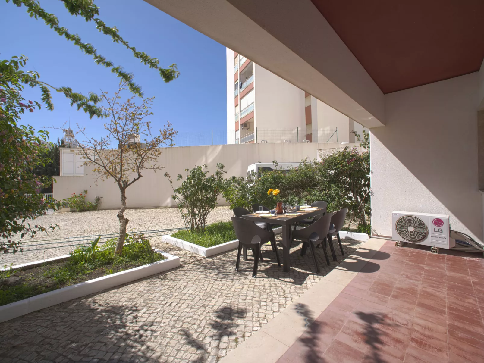 Roy's place-Dehors