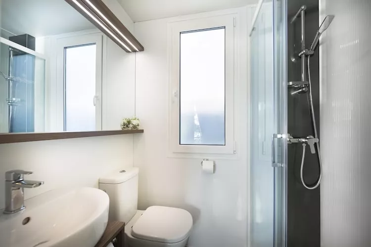 Aminess ATEA Camping Resort - Njivice - PREMIUM Holiday home 5 Pers 34m2-Bathroom