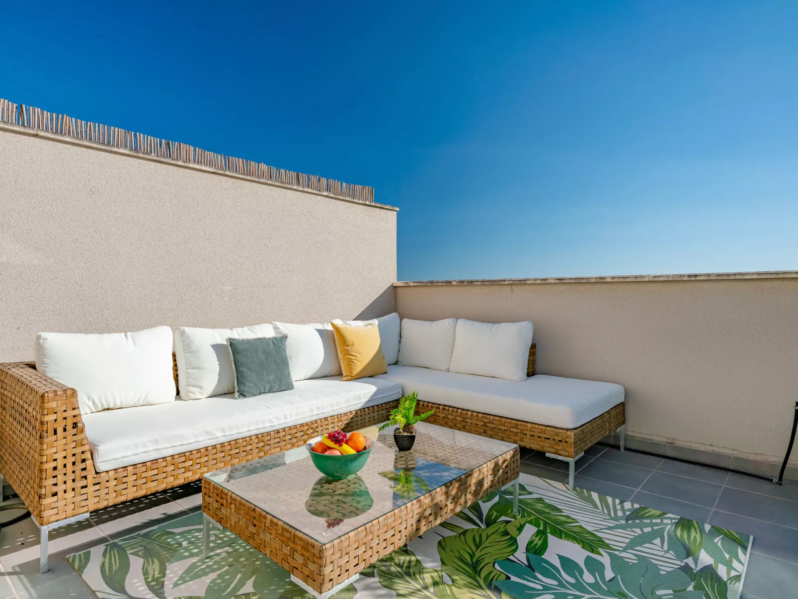 Arenal Boutique Suite-Outside