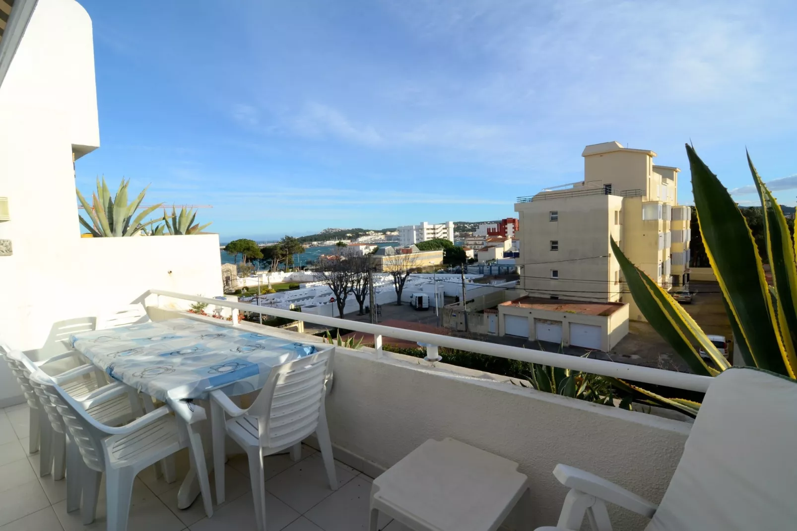 CARAVEL·LES-Terrasse
