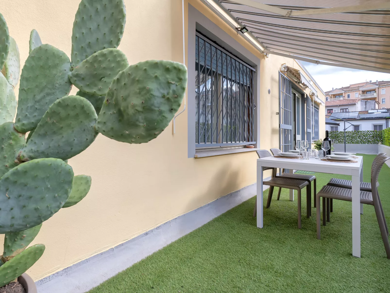 Lorenas'Home-Dehors