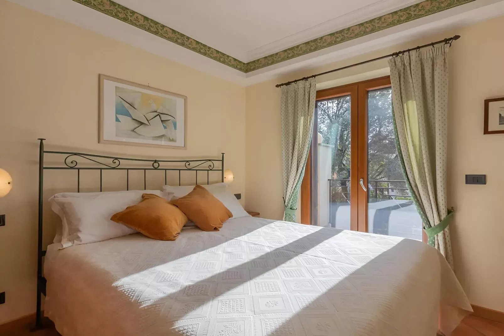 Quadrilocale vista giardino 217-Bedroom