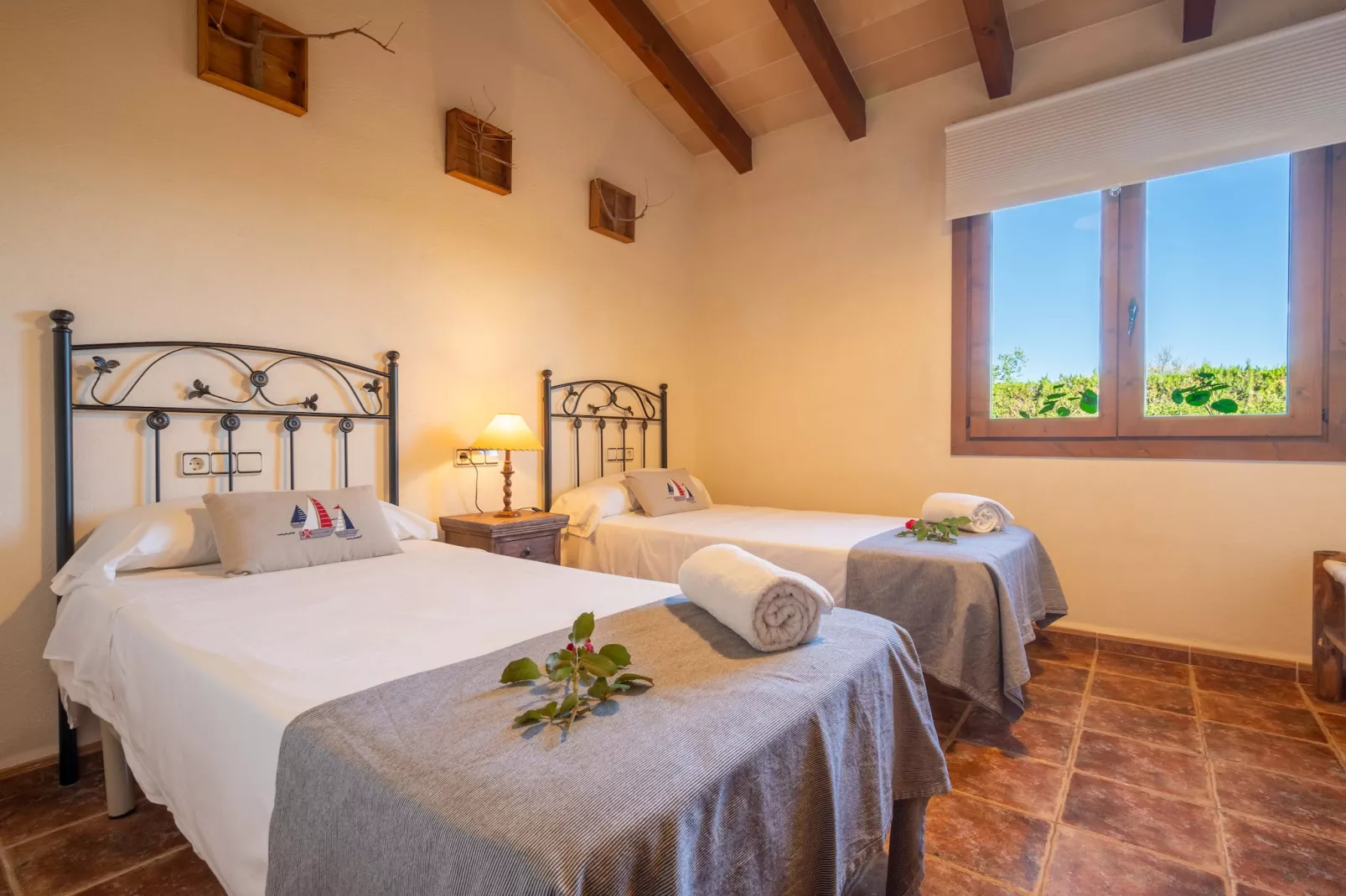 Sa Tanqueta Rustica, Finca 5StarsHome Mallorca-Bedroom