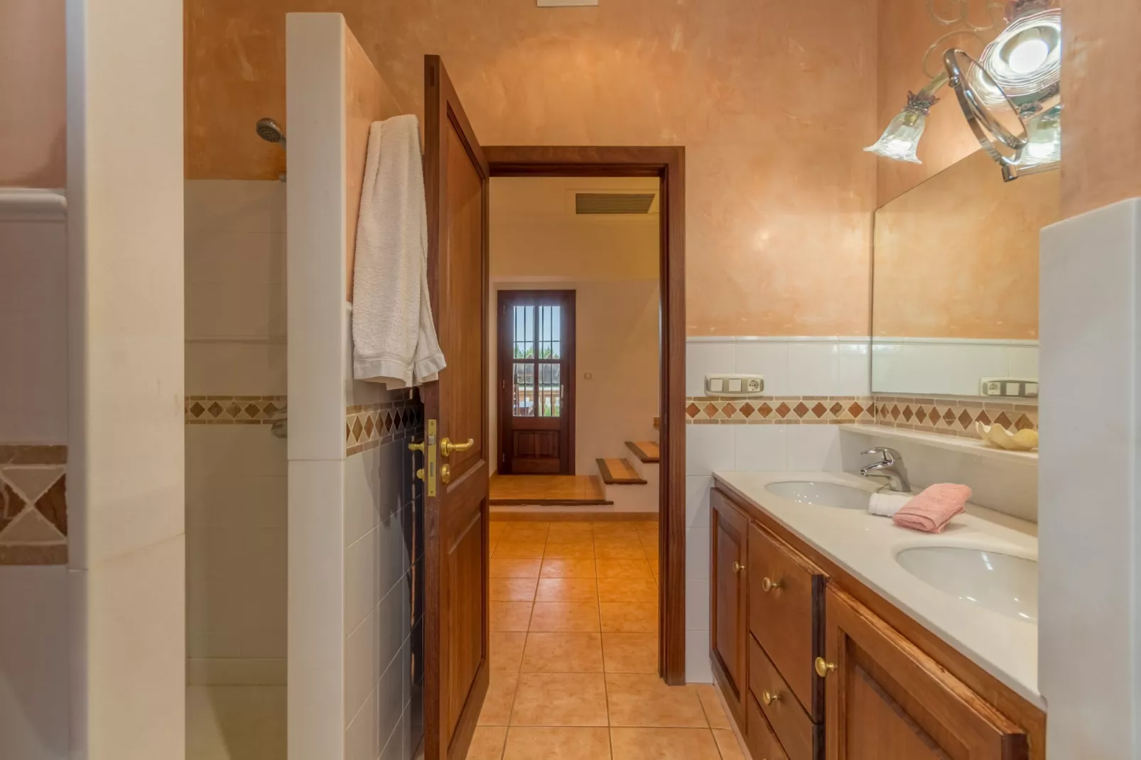 Antonio, Villa 5StarsHome Mallorca-Bathroom