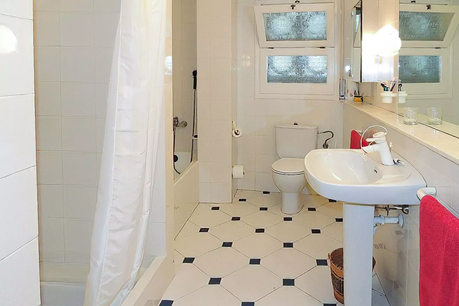 VILLA LOU-Salle de bain