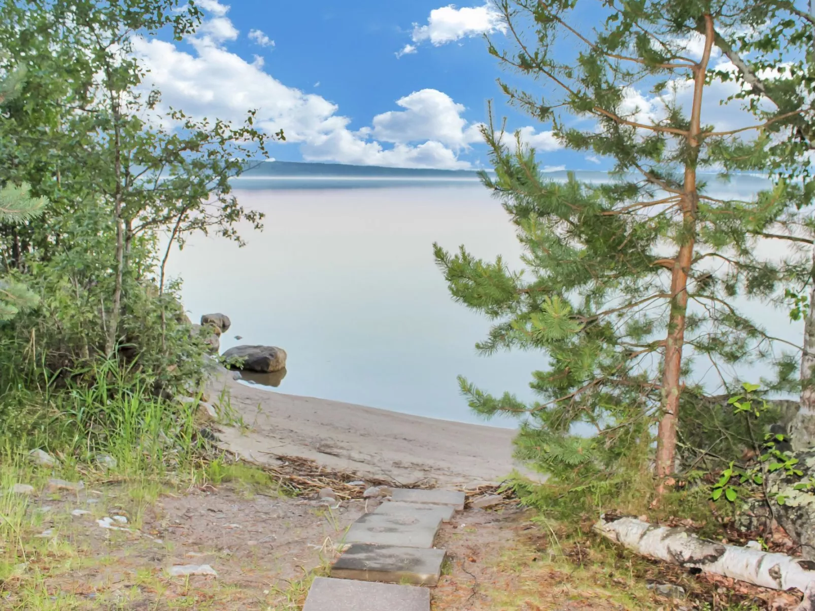Aurinkoniemi-Outside