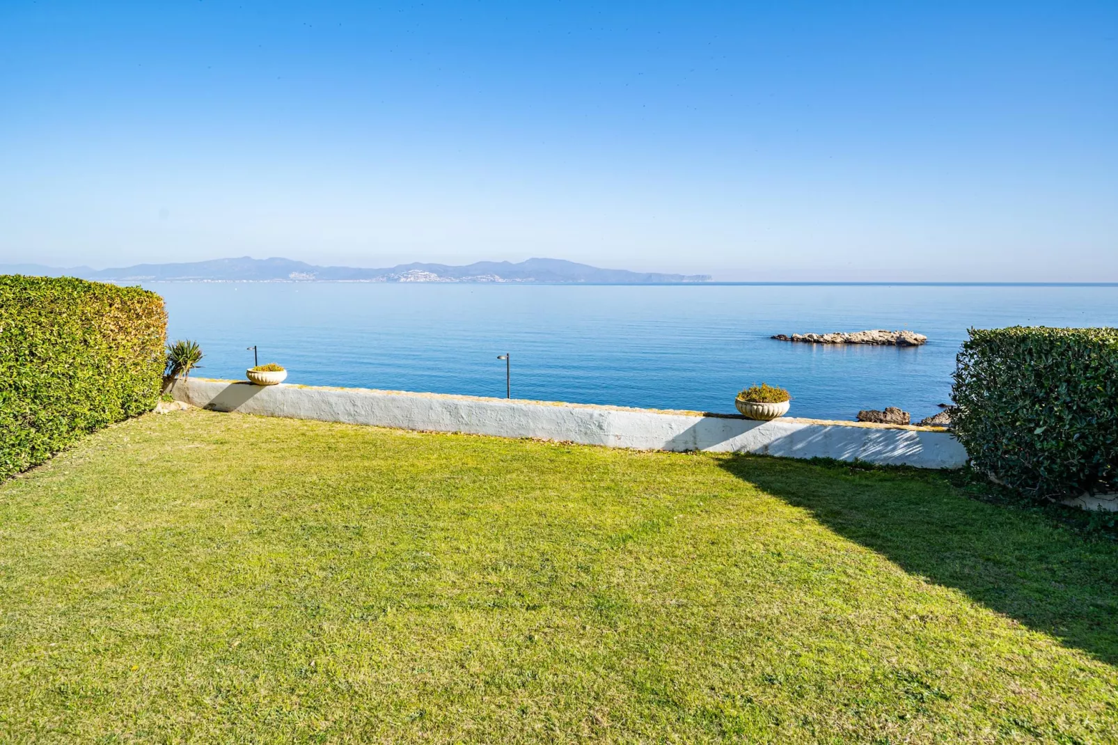 Mireia-Aussicht Sommer