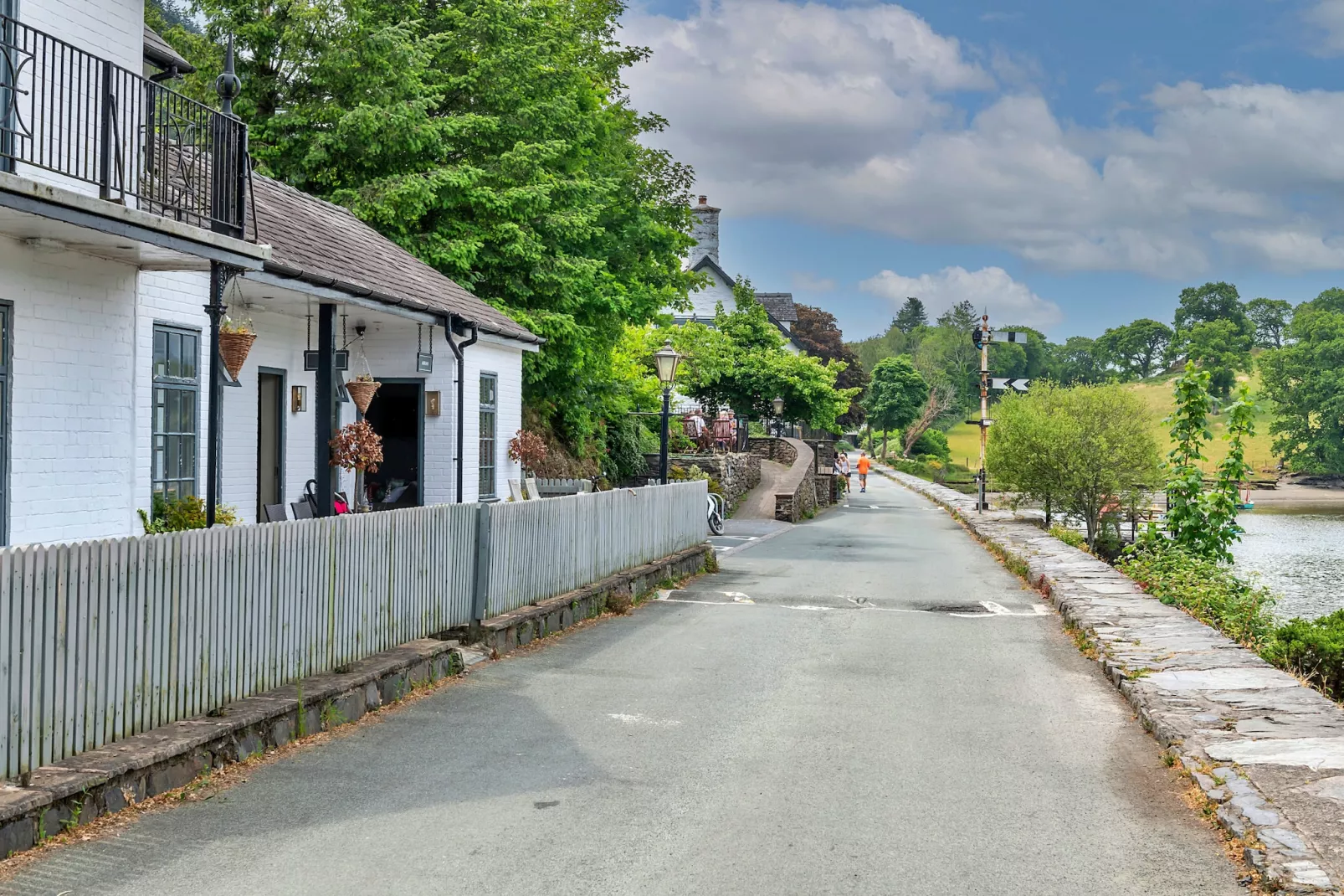 Toll Bridge Cottage-Outdoor