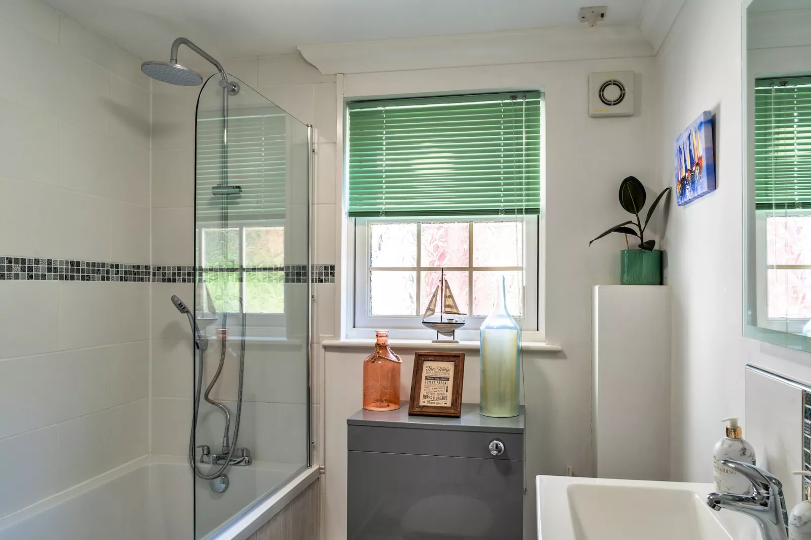 Nicely Tucked Away Cottage-Bathroom