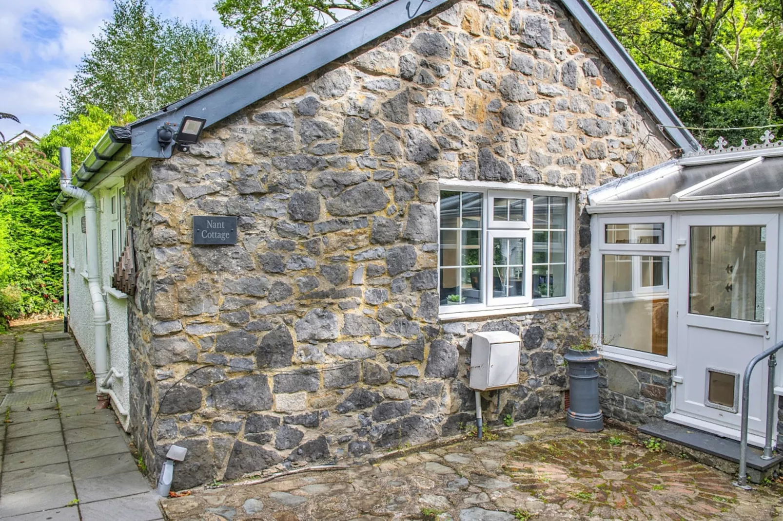 Nant Cottage-Outdoor