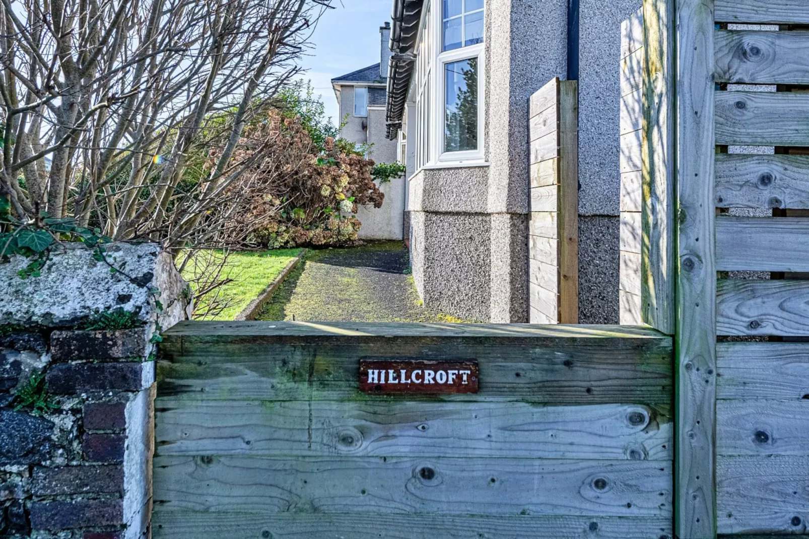 Hillcroft-Outdoor