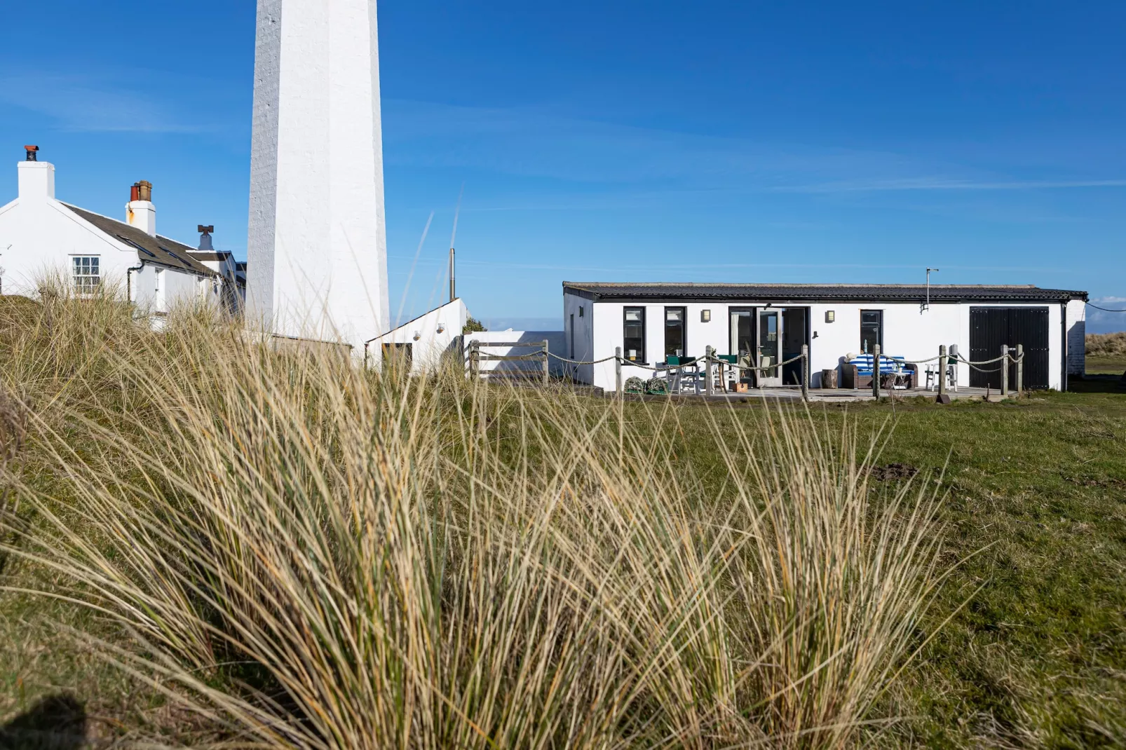 The Lighthouse Hide-Outdoor