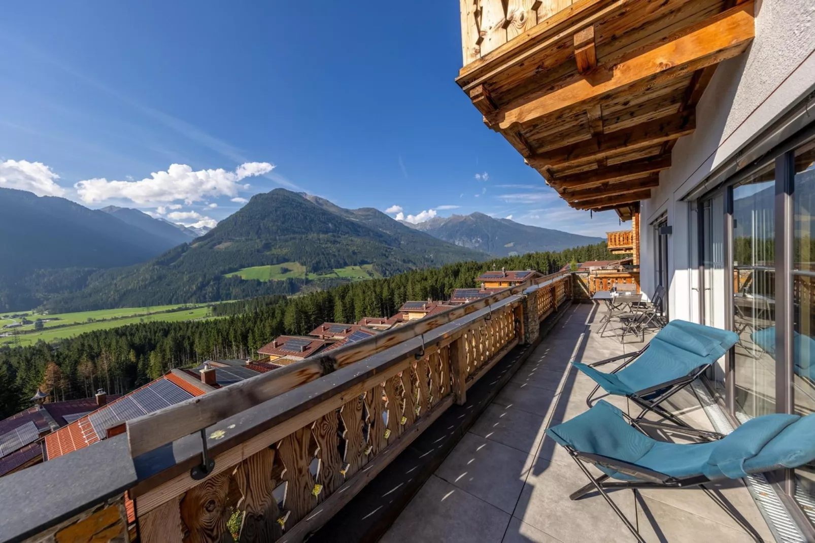Nationalpark Chalet Schlieferspitze-Terrace balcony