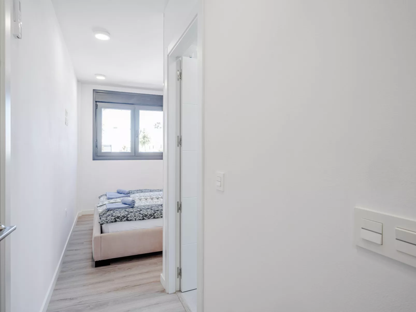 Vergel Beach-Inside