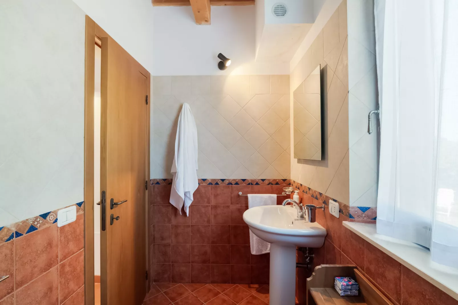 Casa Del Nonno-Bathroom
