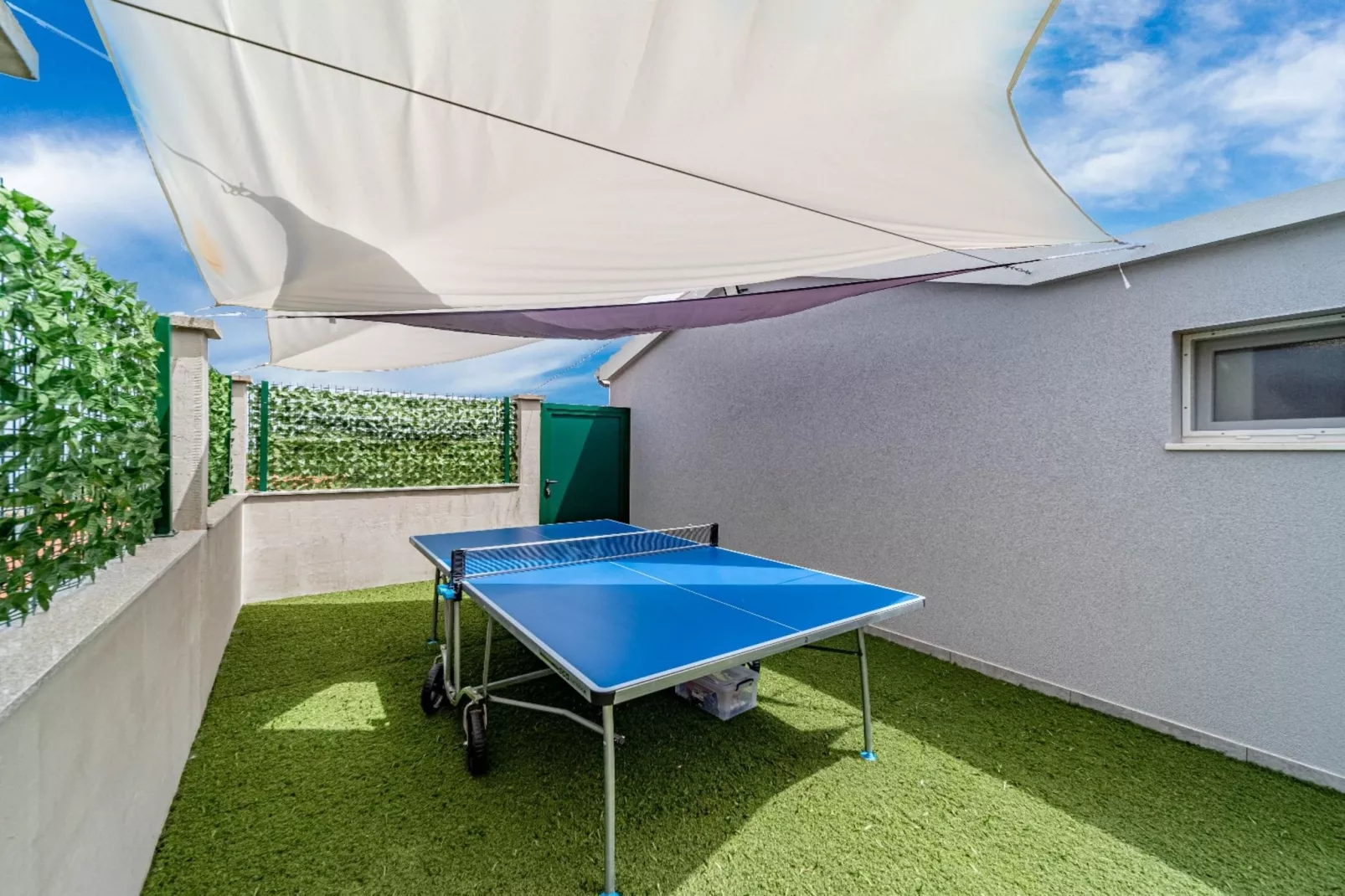Stone House Blaca - Two Bedroom Stone House with Terrace and Sea View-Terrace balcony