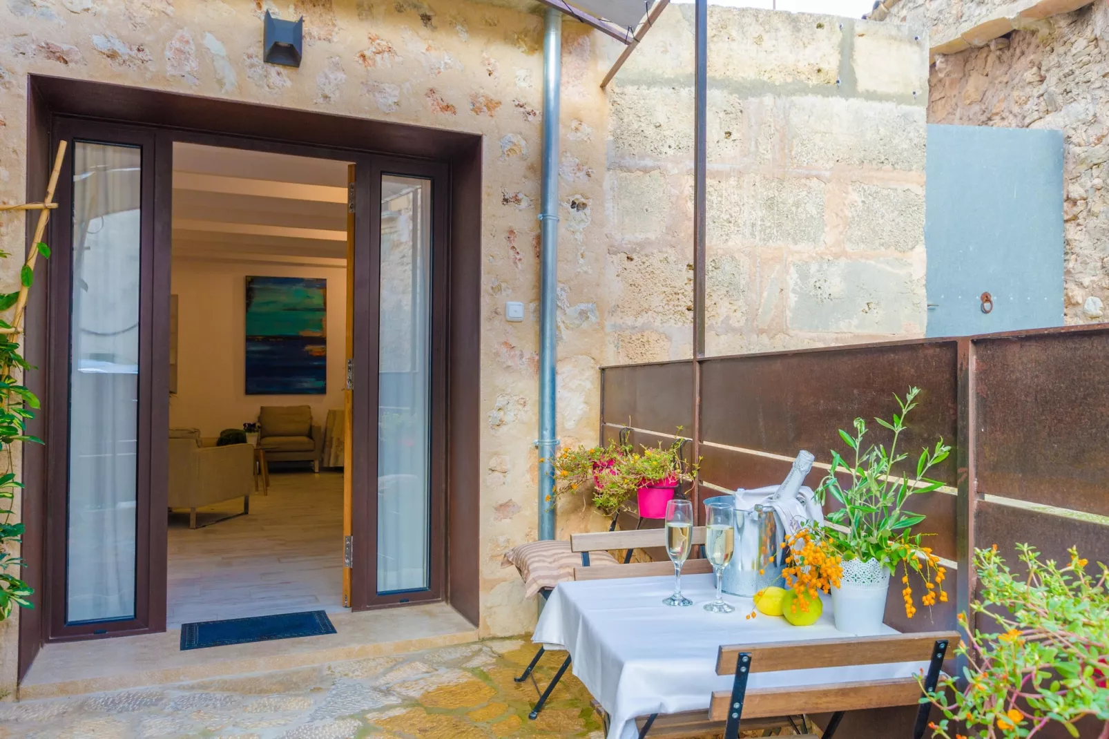 Es Reco-Terrace balcony