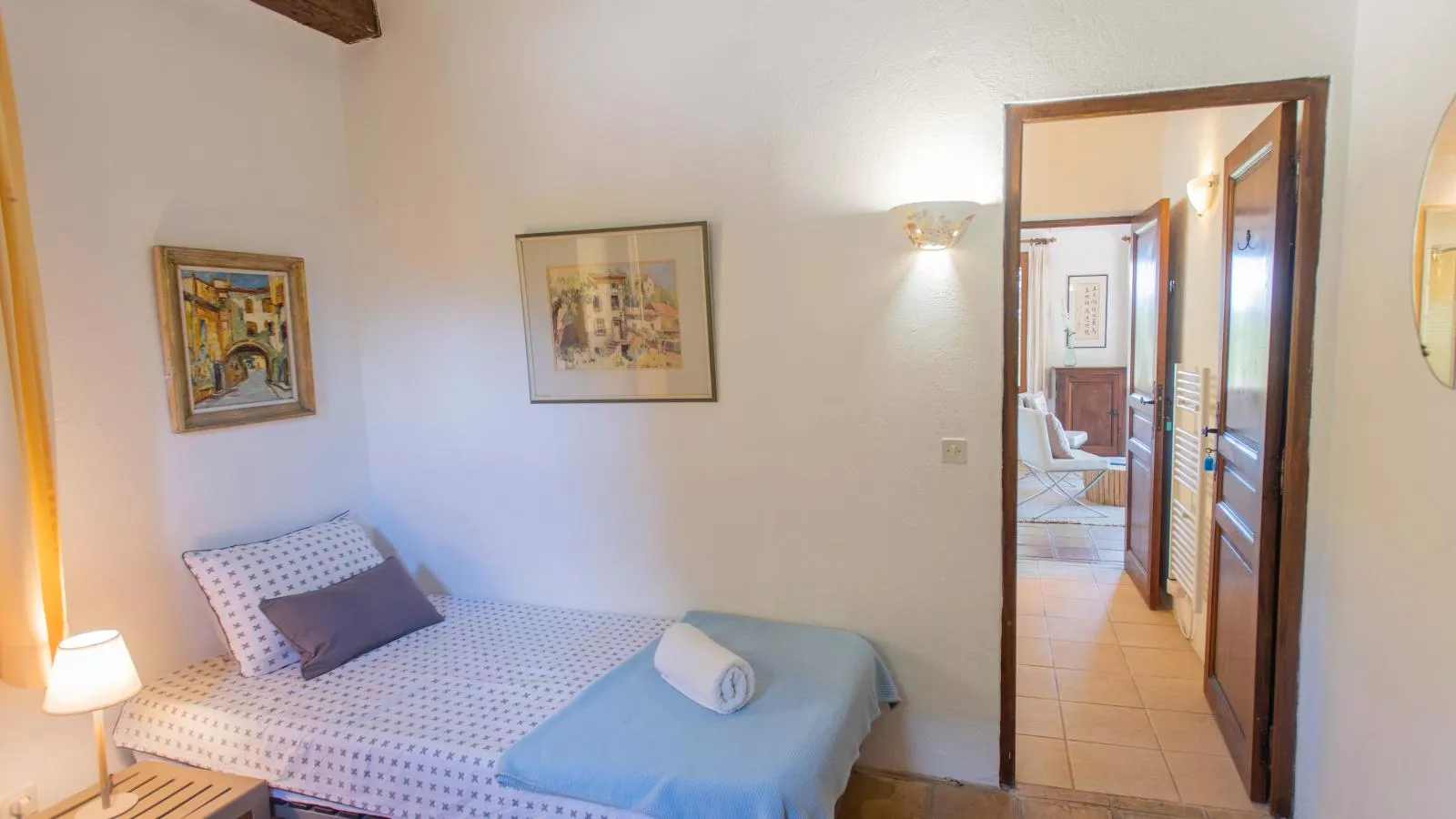 Entre les vignes-Bedroom