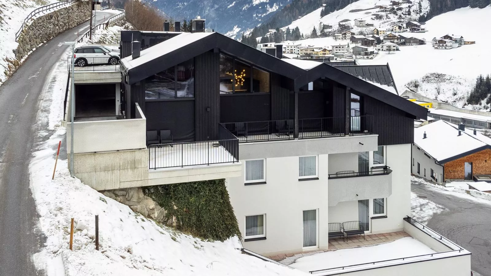 Adult Only Paznaun Suite-Exterior winter