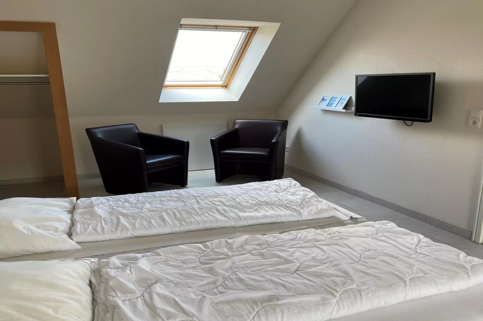 Katamaran II mit Haustier-Bedroom