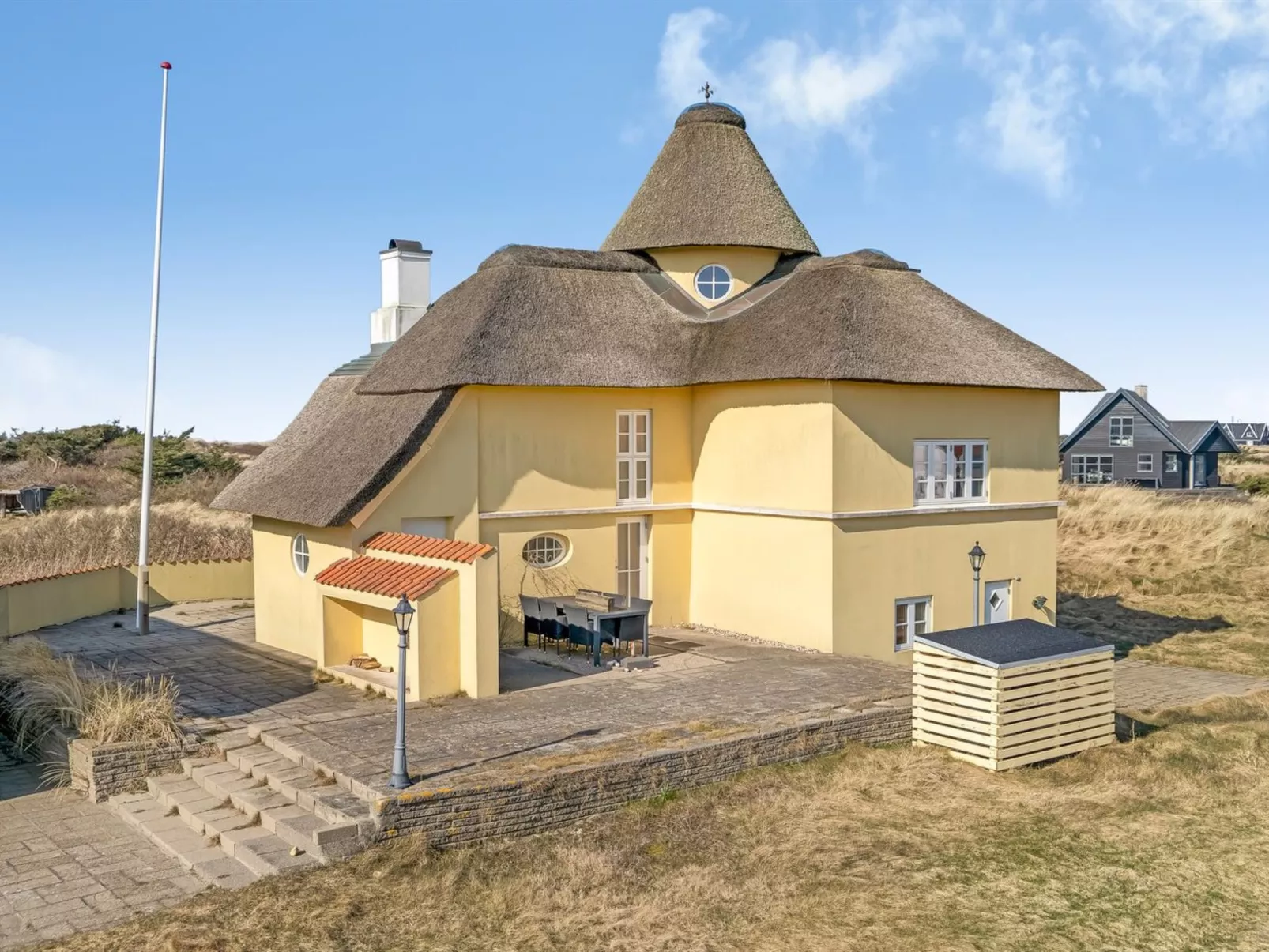 "Amina" - 200m from the sea-Outside