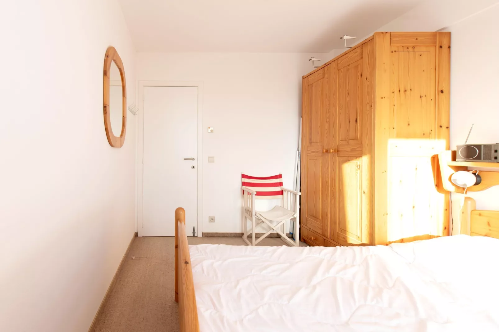 FLAIR 0702/ 7B-Chambre