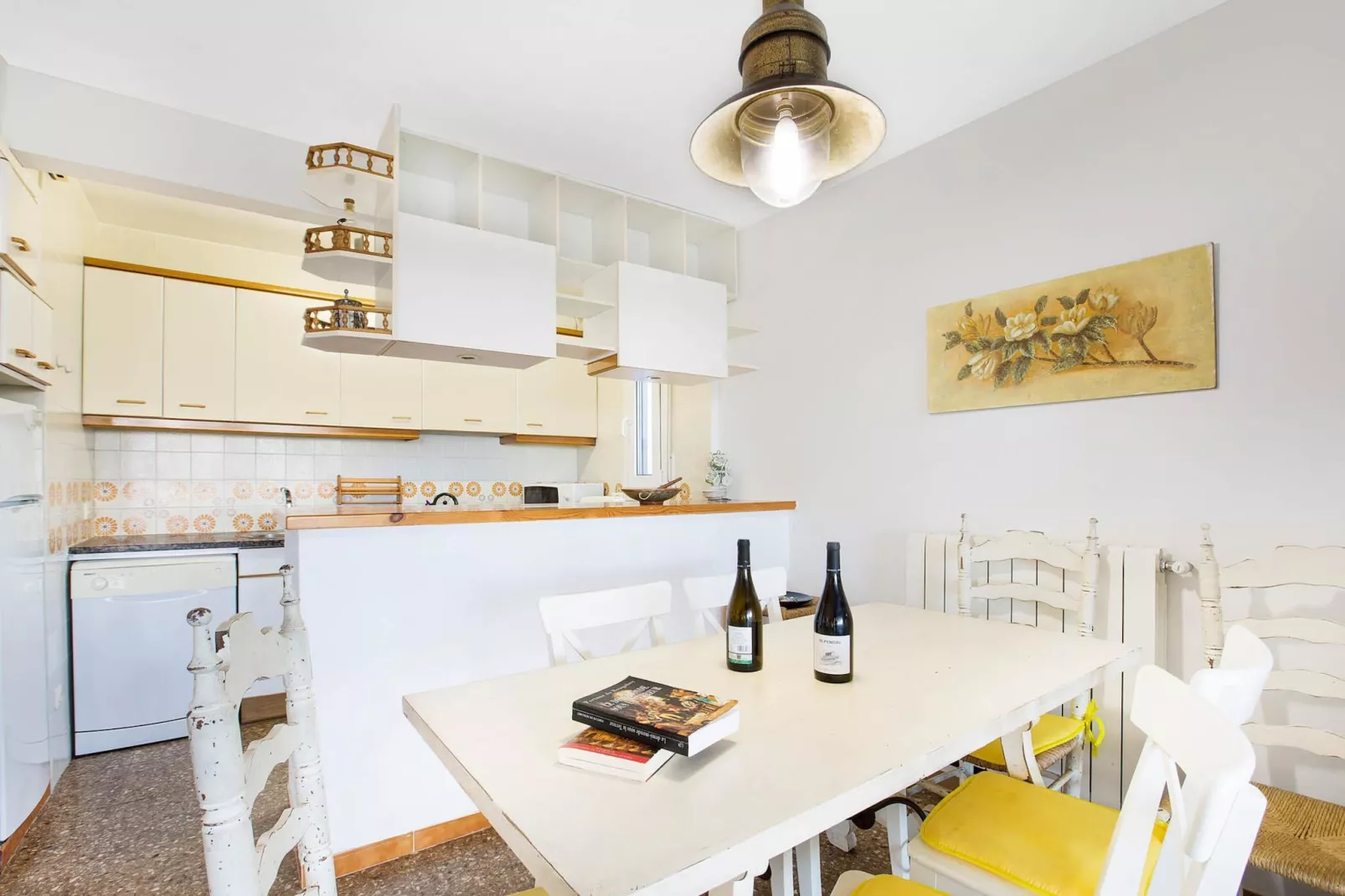 Costa Verde-Dining room