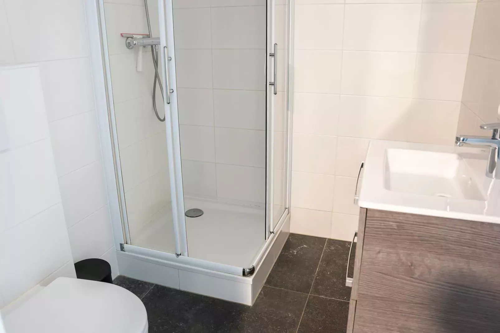 Vlindervallei Boshuis 16p-Bathroom