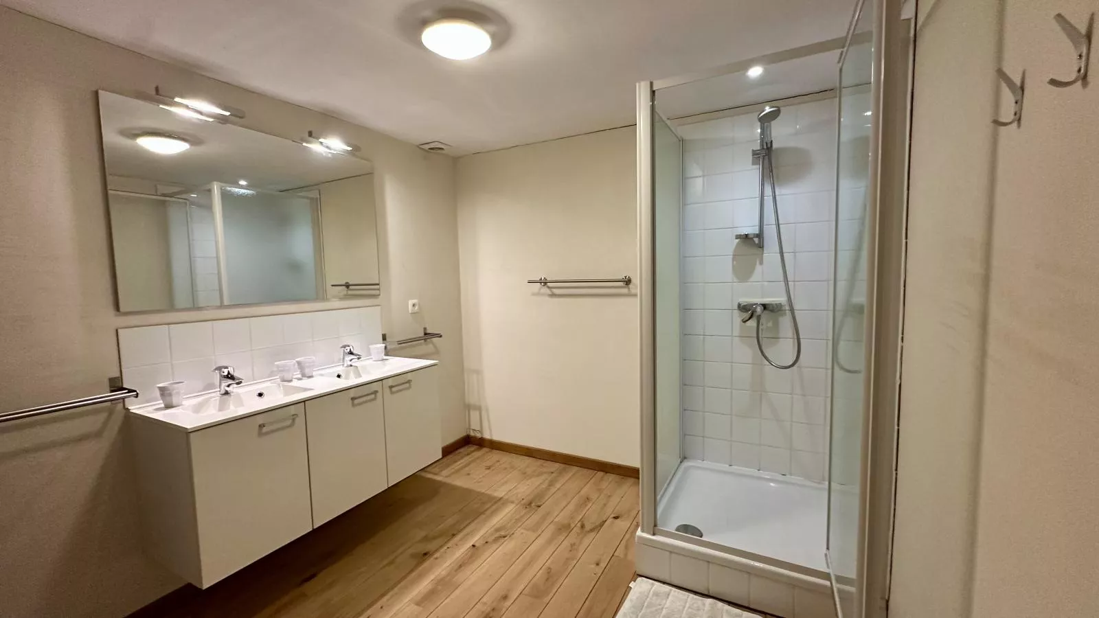 Les Forges dOrval-Salle de bain