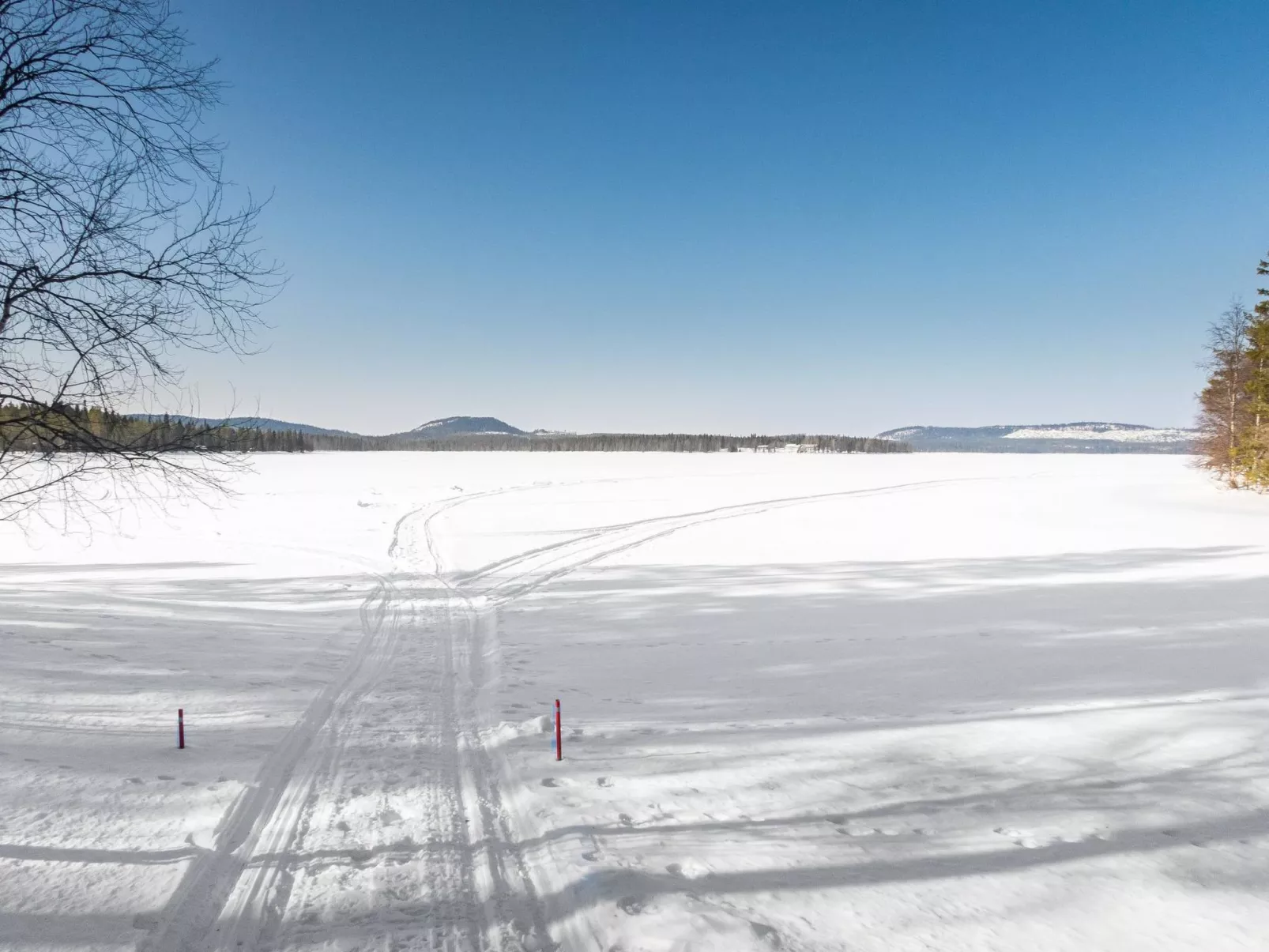 Peukaloinen b1-Draußen