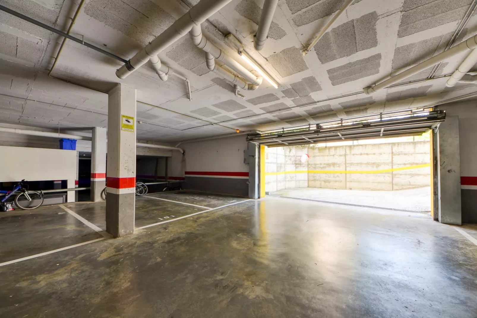 MILENI 2 4 Bjs 2 Roses-Parkeinrichtungen